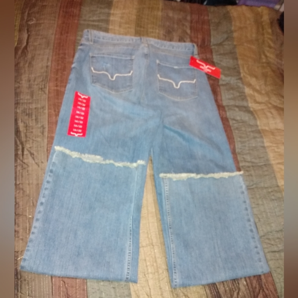 Kimes Ranch Jeans - Olivia, wide leg, light denim. Cowgirl must have!
